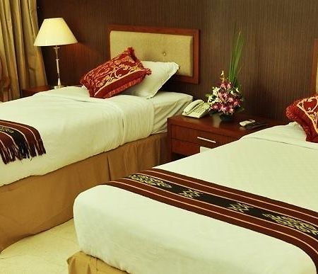 Hotel D'Wangsa Maluku Jakarta Værelse billede